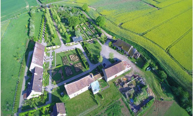 La création des jardins du Montperthuis